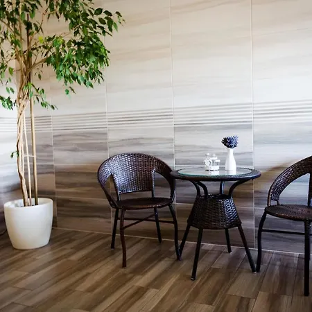 شقة فندقية U Kotacku 3*